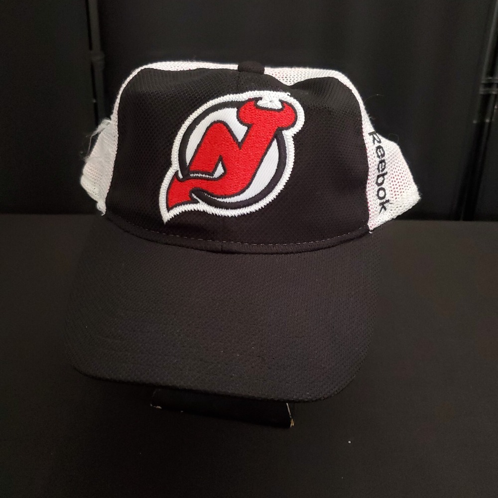 New Jersey Devils Truck Fitted Hat Cap Sz XL Embroidered Adjustable Structured